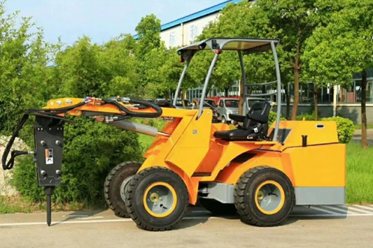 Precautions during the operation of the hydraulic breaker