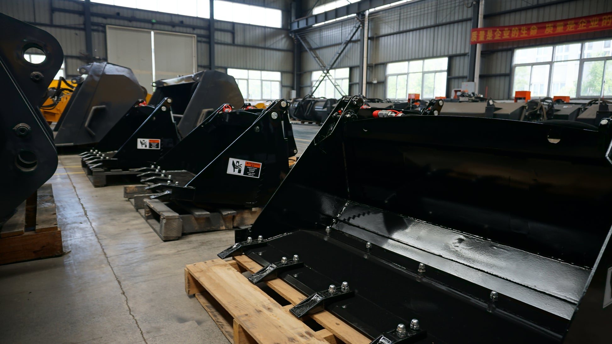 skid steer mini-4-in-1 bucket